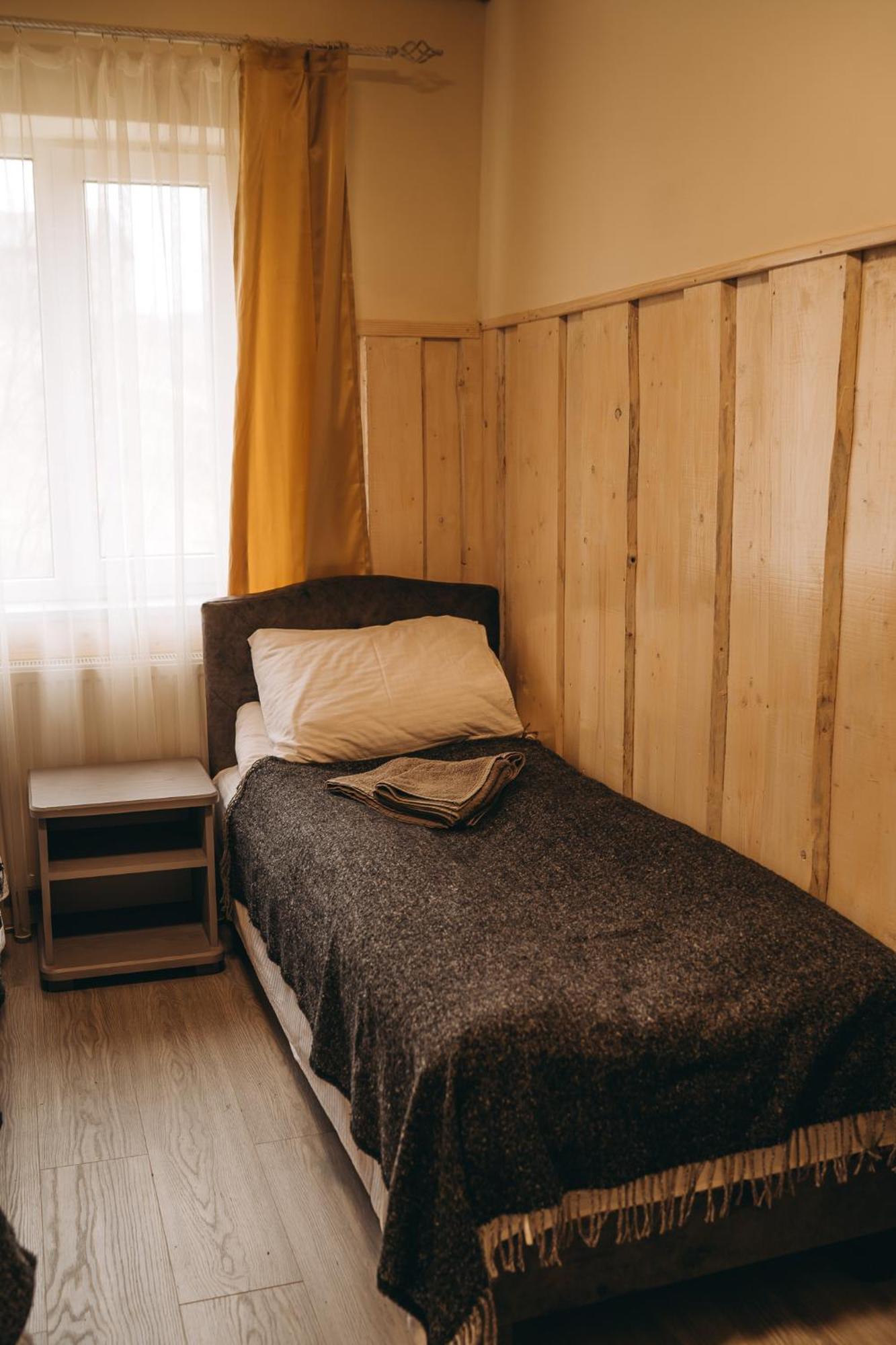 Sv Hotel&Camp Lazeshchyna Buitenkant foto