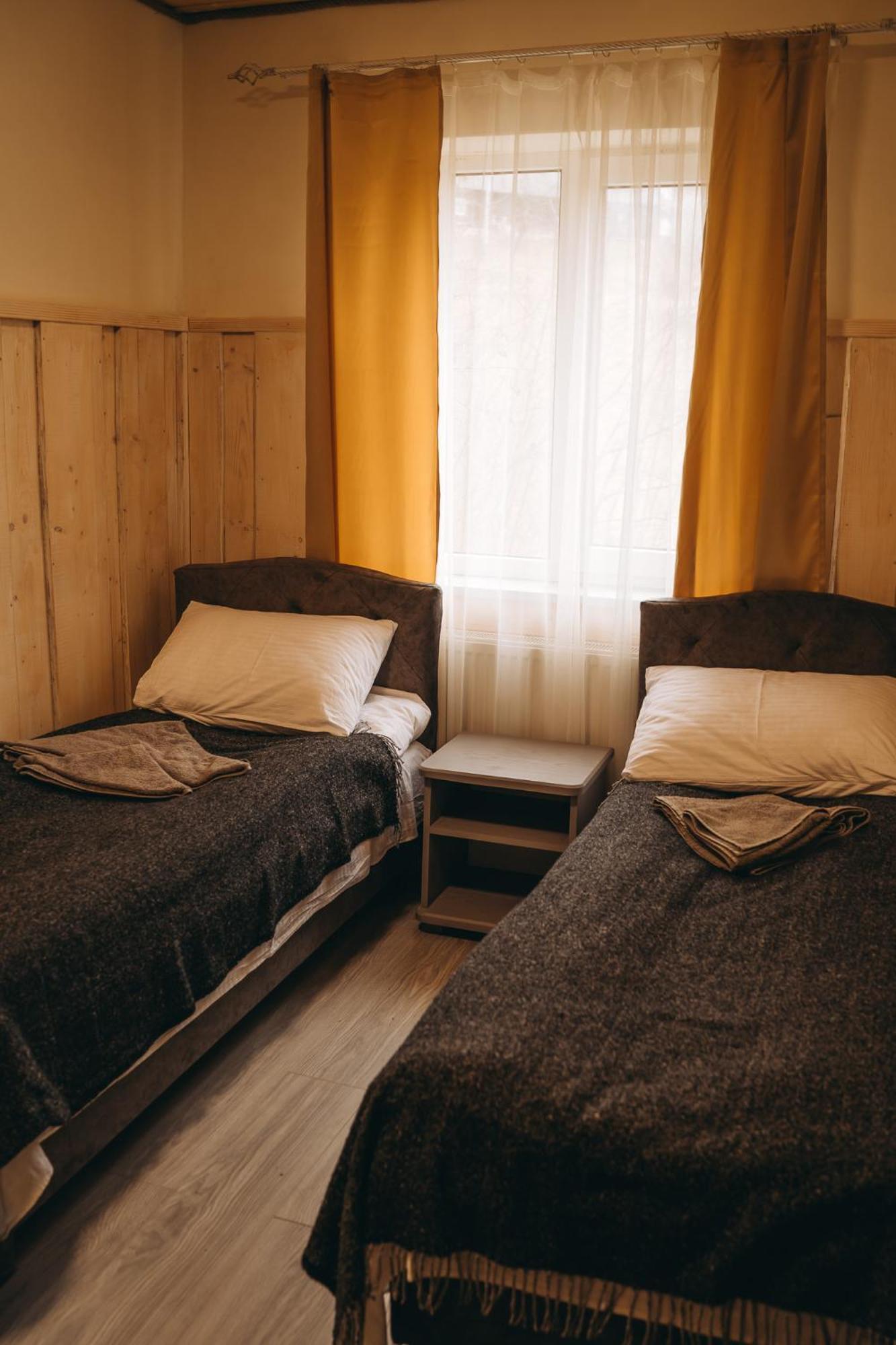 Sv Hotel&Camp Lazeshchyna Buitenkant foto
